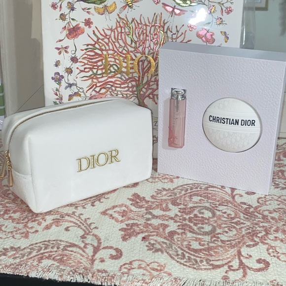 Dior Beauty Pouch with Makeup Set - Picture 1 of 12